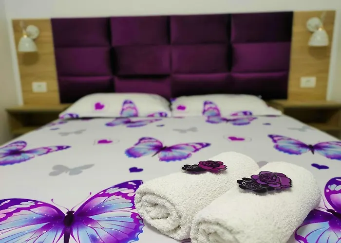 Casa Daniela Două Mai