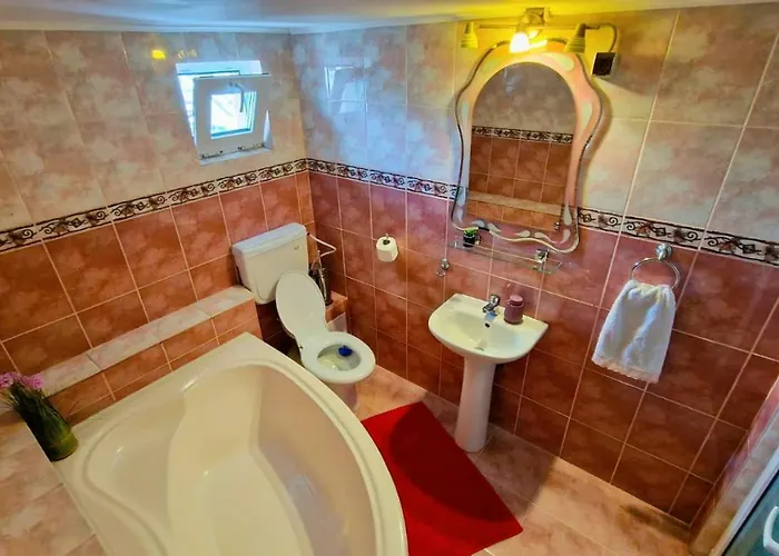 Casa Daniela Două Mai