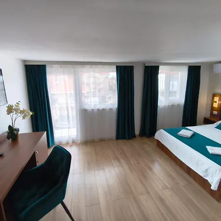 Casa Daniela Două Mai